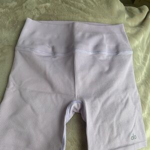 ALO Yoga Women's White Ribbed Shorts